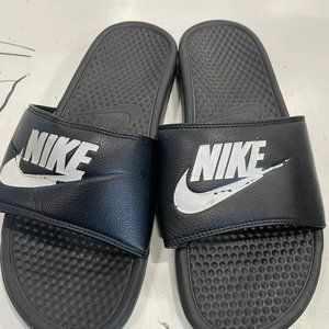 Nike Benassi Mens Black Slip On Logo Slides Sandal Size 12
